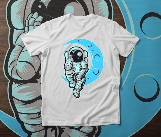 Posmatrač Bela Majica - Akcija 🔥